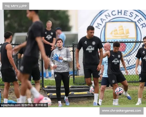 伯恩利门将特拉福德以2700万镑回归曼城重燃争冠希望 伯恩利门将特拉福德以2700万镑回归曼城重燃争冠希望