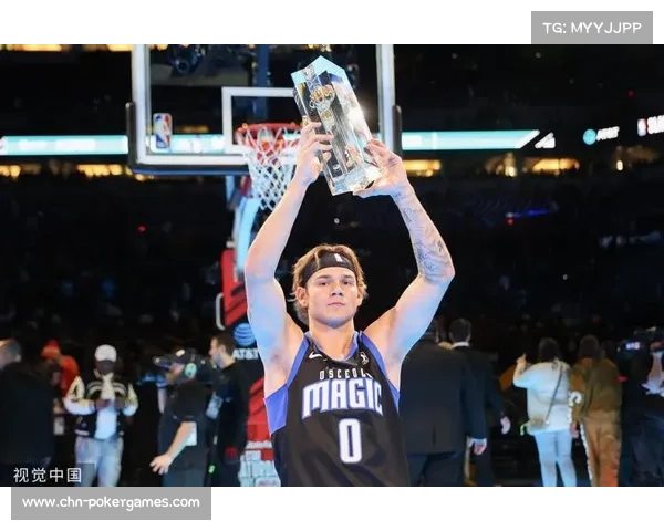 步行者签下麦克朗 新星加盟引发外界期待其NBA表现 步行者签下麦克朗 新星加盟引发外界期待其NBA表现